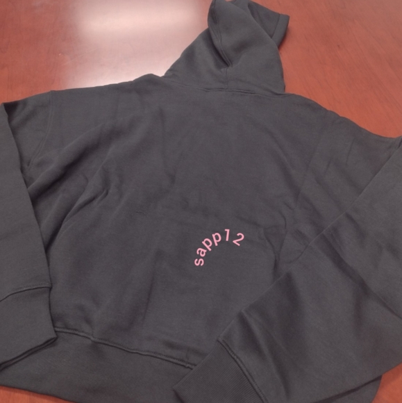 🆕BARBIE 🩷 LOGO BLACK/PINK  HOODIE - Picture 5 of 6